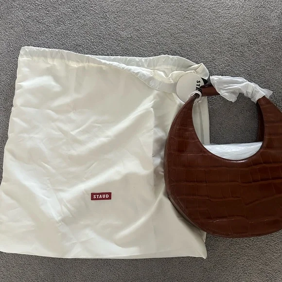 Staud moon bag nwt - Picture 4 of 5